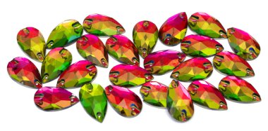 Renkli kristal kolye