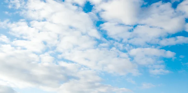 Clouds in blue sky — Stock Photo, Image