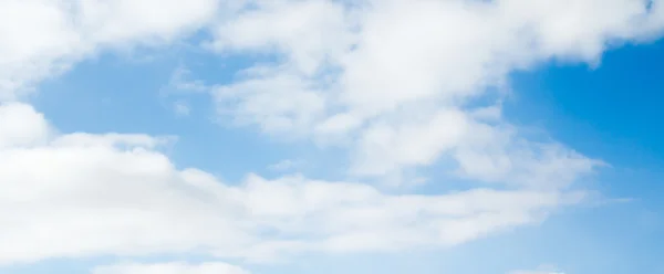 Clouds in blue sky — Stock Photo, Image