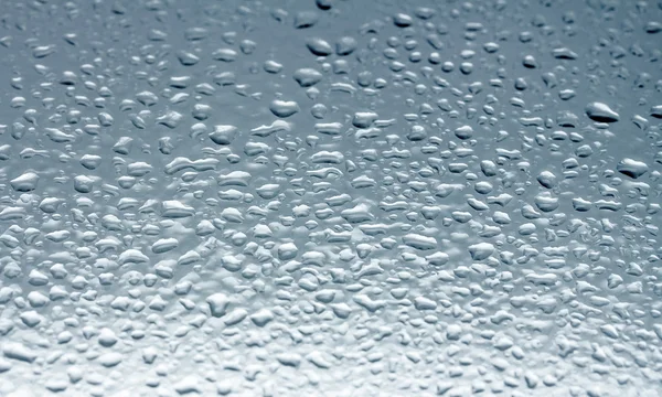 Gotas de lluvia en la ventana — Foto de Stock