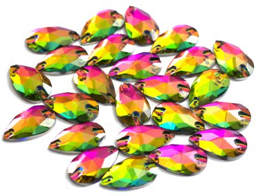 Renkli kristal kolye