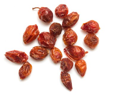 Kuşburnu kurutulmuş meyveler