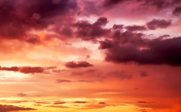 Cielo viola tramonto — Foto Stock