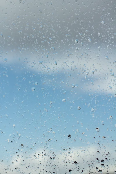 Gotas de agua sobre vidrio —  Fotos de Stock