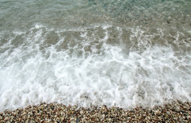 Deniz dalga köpüğü