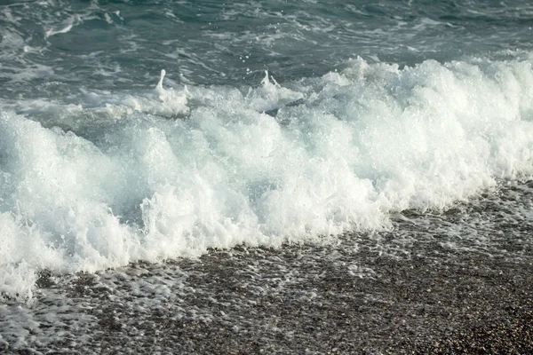 海波浪泡沫 — 图库照片