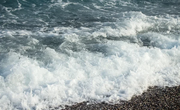 海波浪泡沫 — 图库照片