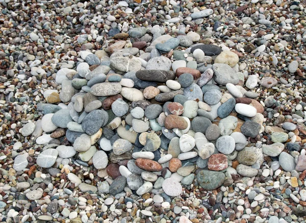 Colorful pebbles on a beach — Stock Photo, Image