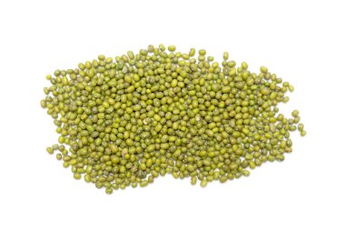 Beyaz arkaplanda yeşil soya fasulyesi