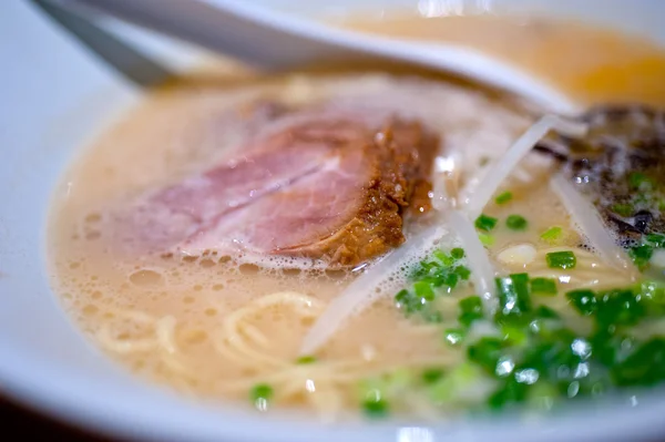 Tagliatelle di ramen di manzo — Foto Stock