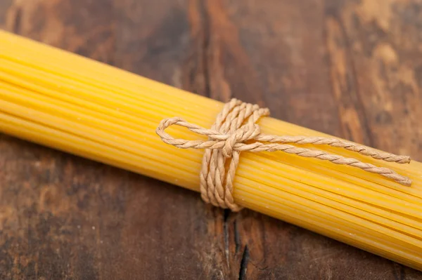 Espaguetis de pasta italiana —  Fotos de Stock