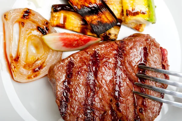 Gegrilde rundvlees filet mignon — Stockfoto