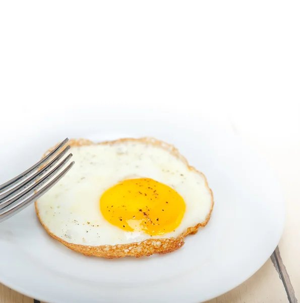 Egg sunny side up — Stock Photo, Image