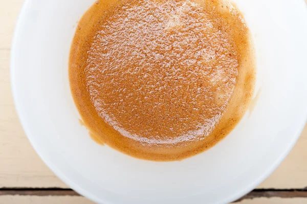 Кофе с эспрессо и бобы — стоковое фото
