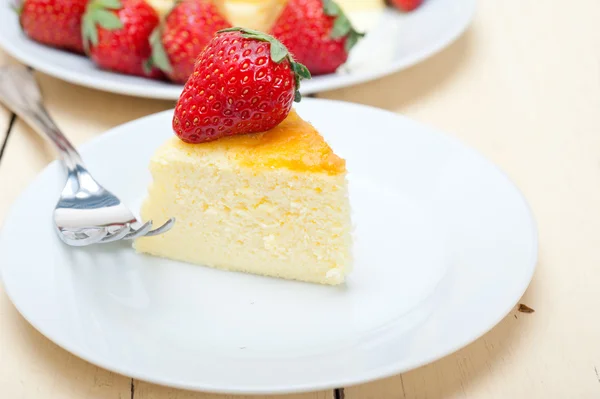 Bolo de queijo do coração — Fotografia de Stock