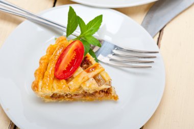 ev yapımı sığır eti pasta