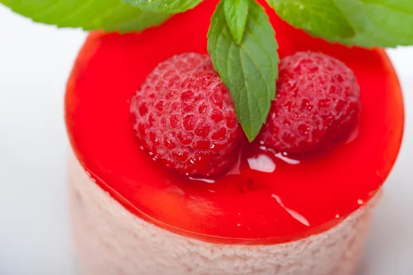 Fresh raspberry cake mousse dessert — Stock Photo, Image