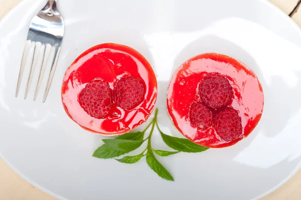 Fresh raspberry cake mousse dessert — Stock Photo, Image