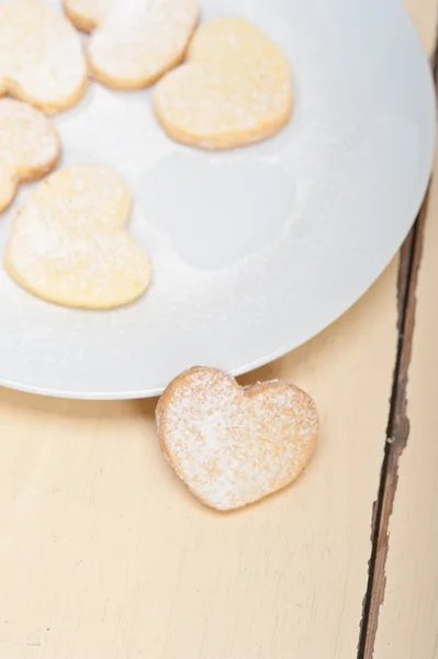 Galletas de San Valentín en forma de corazón shortbread —  Fotos de Stock