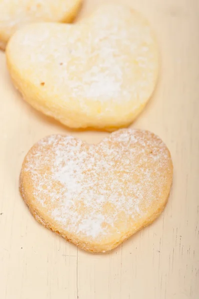 Galletas de San Valentín en forma de corazón shortbread — Foto de Stock