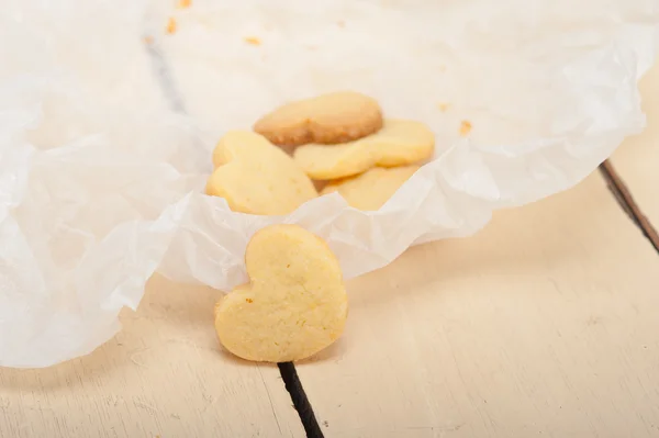 Biscoitos em forma de coração shortbread valentine — Fotografia de Stock