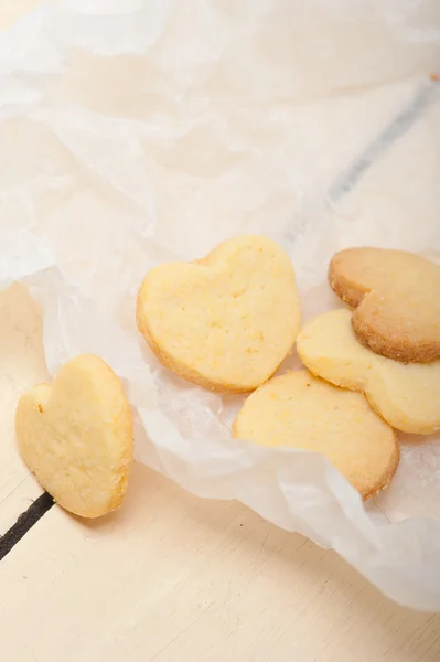 Galletas de San Valentín en forma de corazón shortbread — Foto de Stock