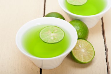 Yeşil limon limonata 