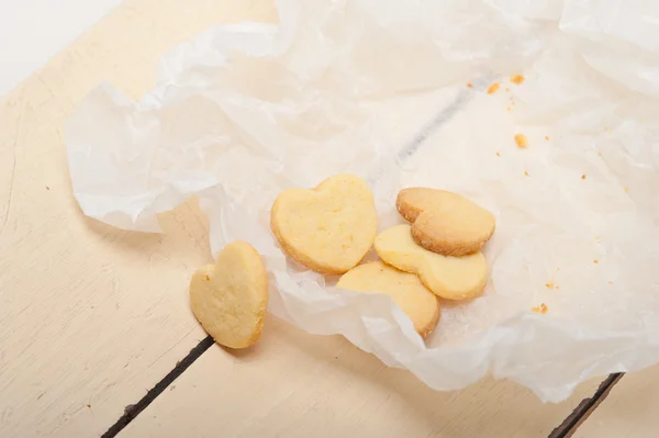 Biscoitos em forma de coração shortbread valentine — Fotografia de Stock