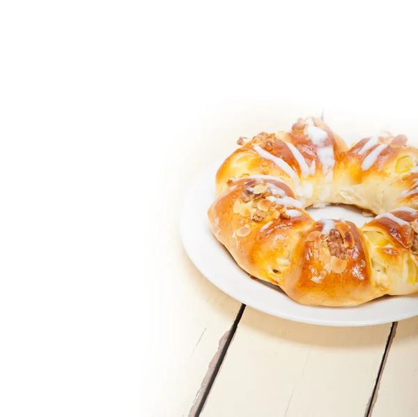 Sweet bread donut cake — Stock Photo, Image