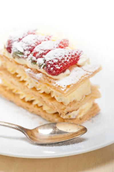 Napoléon gâteau aux fraises dessert — Photo