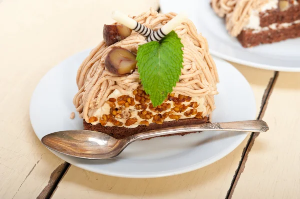 Postre de pastel de crema de castaño —  Fotos de Stock