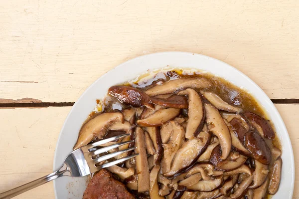 Venison deer game filet and wild mushrooms — Stock Photo, Image