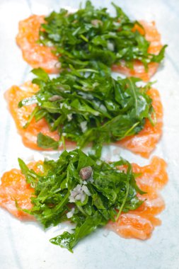 taze somon carpaccio