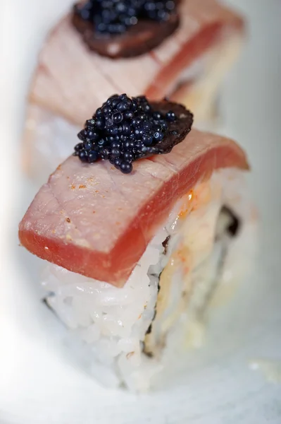 Auswahl frischer Sushi-Auswahl-Kombinationen — Stockfoto