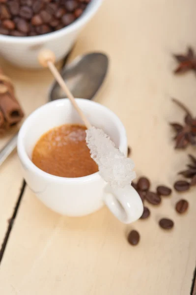 Caffè espresso con zucchero e spezie — Foto Stock