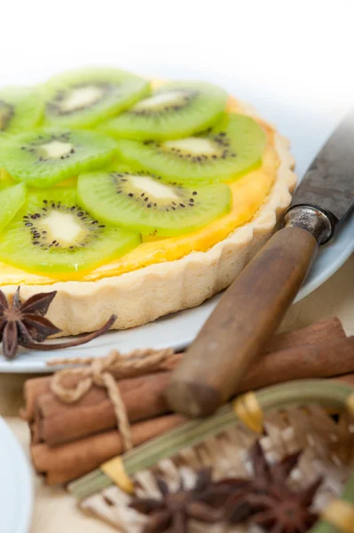 Kiwi pite torta és fűszerek Stock Kép