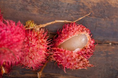 taze rambutan meyve 
