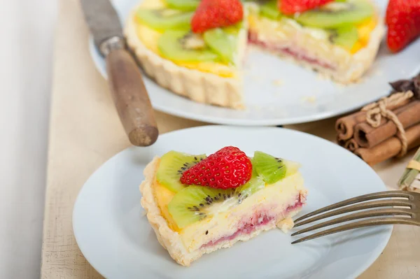 Kiwi és eper torta torta Stock Kép