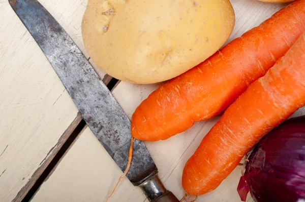 Bahan sayuran dasar bawang goreng wortel — Stok Foto