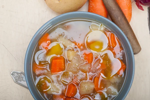 Traditional Italian minestrone soup — Stock Photo, Image