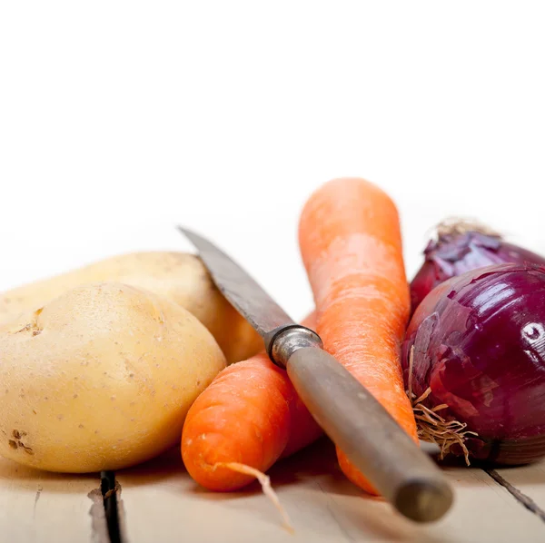 Bahan sayuran dasar bawang goreng wortel — Stok Foto