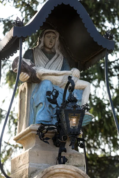 Stary Wayside shrine w Wieliczce koło Krakowa — Zdjęcie stockowe