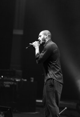 Multimedya gözlük - Symphonica