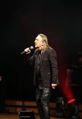 Multimedya gözlük - Symphonica