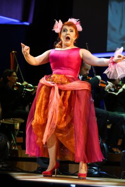 Varşova Futura ve M. Walewska - Opera hayat, gözlük ya da başka bir deyişle: yalan, aşk, ihanet ve ölüm tüm zamanların en büyük opera dramalar