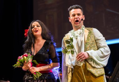 Varşova Futura ve M. Walewska - Opera hayat, gözlük ya da başka bir deyişle: yalan, aşk, ihanet ve ölüm tüm zamanların en büyük opera dramalar