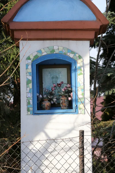 Old Wayside shrine — Stock Photo, Image