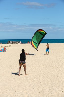 fuerteventura, İspanya'nın plajları, uçurtma sörfçü