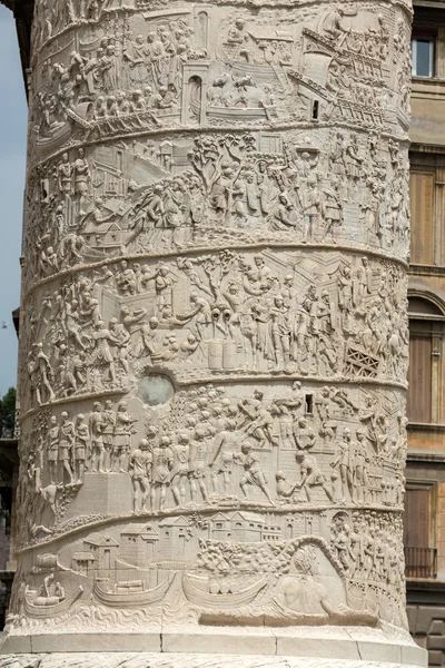 Columna de Tajan. Columna de triunfo romano en Roma, Italia , —  Fotos de Stock