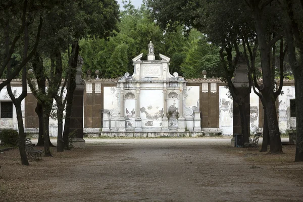 Théâtre dans le jardin de Villa Borghese. Rome, Italie — Photo